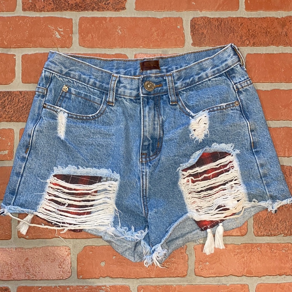 High waisted distressed flannel patch jean shorts